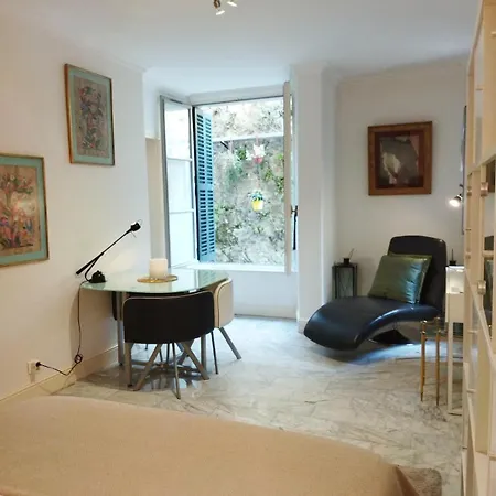 Facing Monaco, Cosy Flat With Parc & Swimming Apartamento