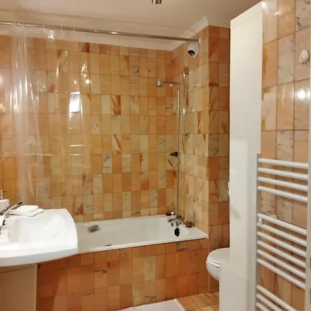 Appartement Facing Monaco, Cosy Flat With Parc & Swimming