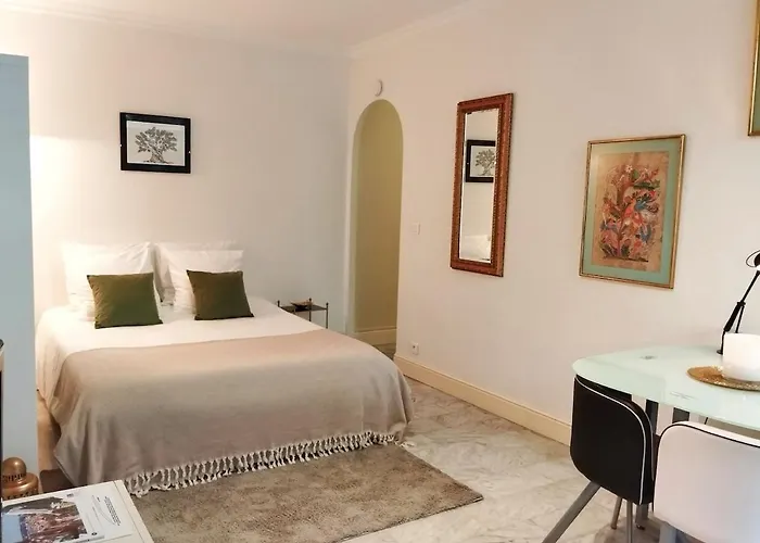 Apartment Facing Monaco, Cosy Flat With Parc & Swimming *